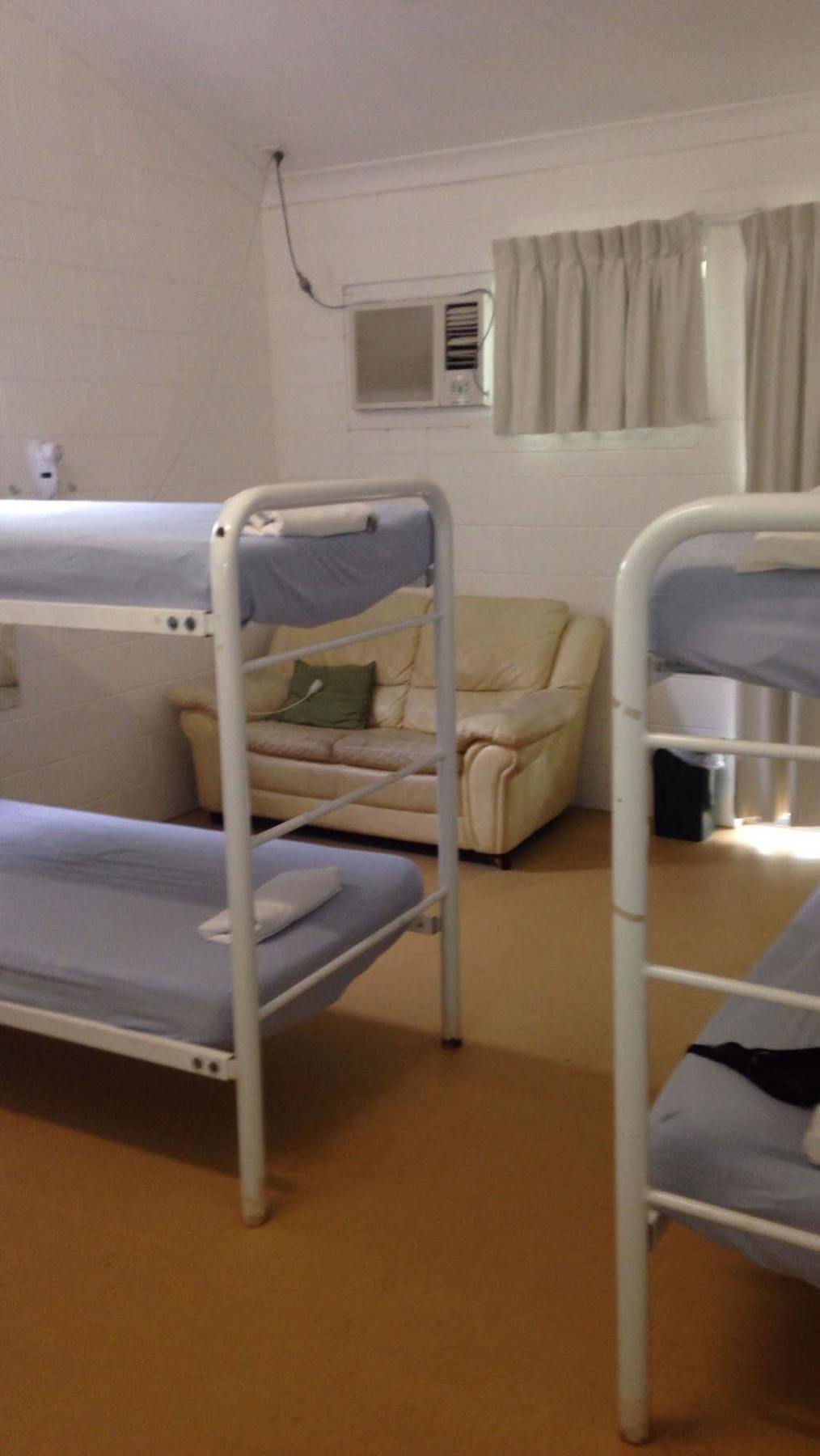 Absolute Backpackers Mission Beach Εξωτερικό φωτογραφία