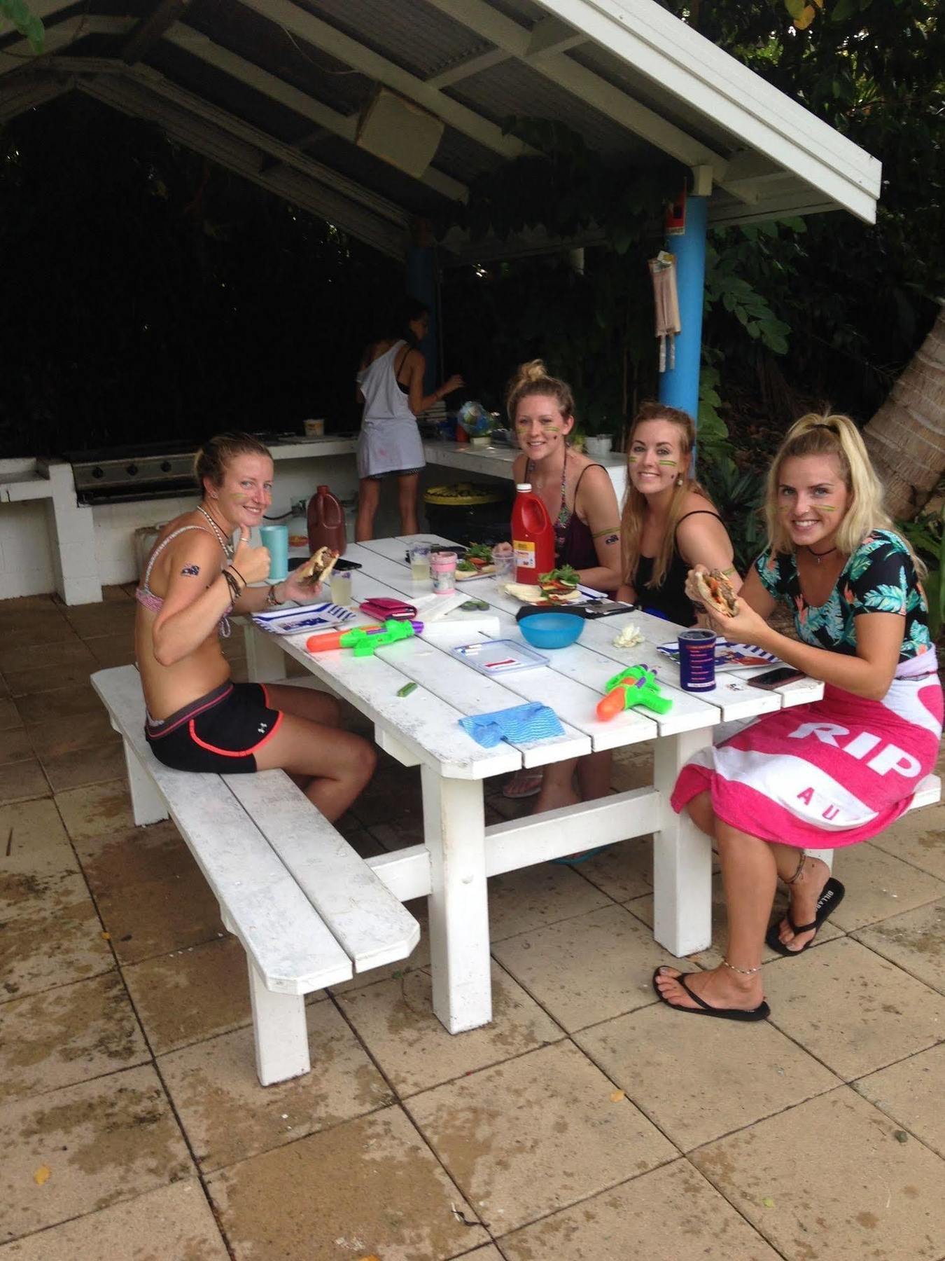 Absolute Backpackers Mission Beach Εξωτερικό φωτογραφία